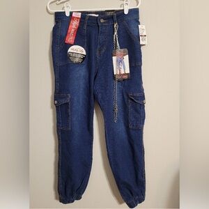 NWT Redbottoms hug me Jr jeans ankle jogger